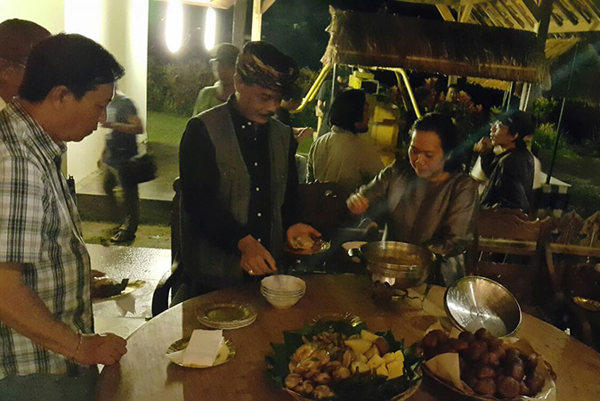 Painting and Sclupture Exhibition by Lugi Lugiono and Bambang adi Pramono